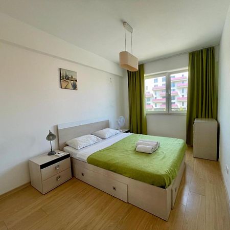 Yamaluxe Apartments - Between The Lakes - Close To Iulius Mall คลูจ-นาโปกา ภายนอก รูปภาพ